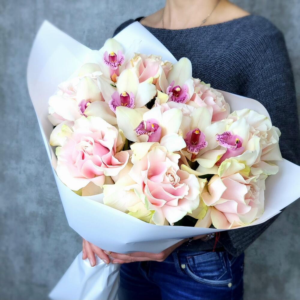 Роскошь Букет из французких роз с орхидеями Роскошь Букет из французких роз с орхидеями