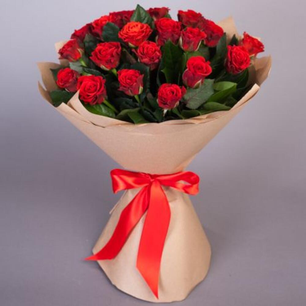 Букет из красных роз