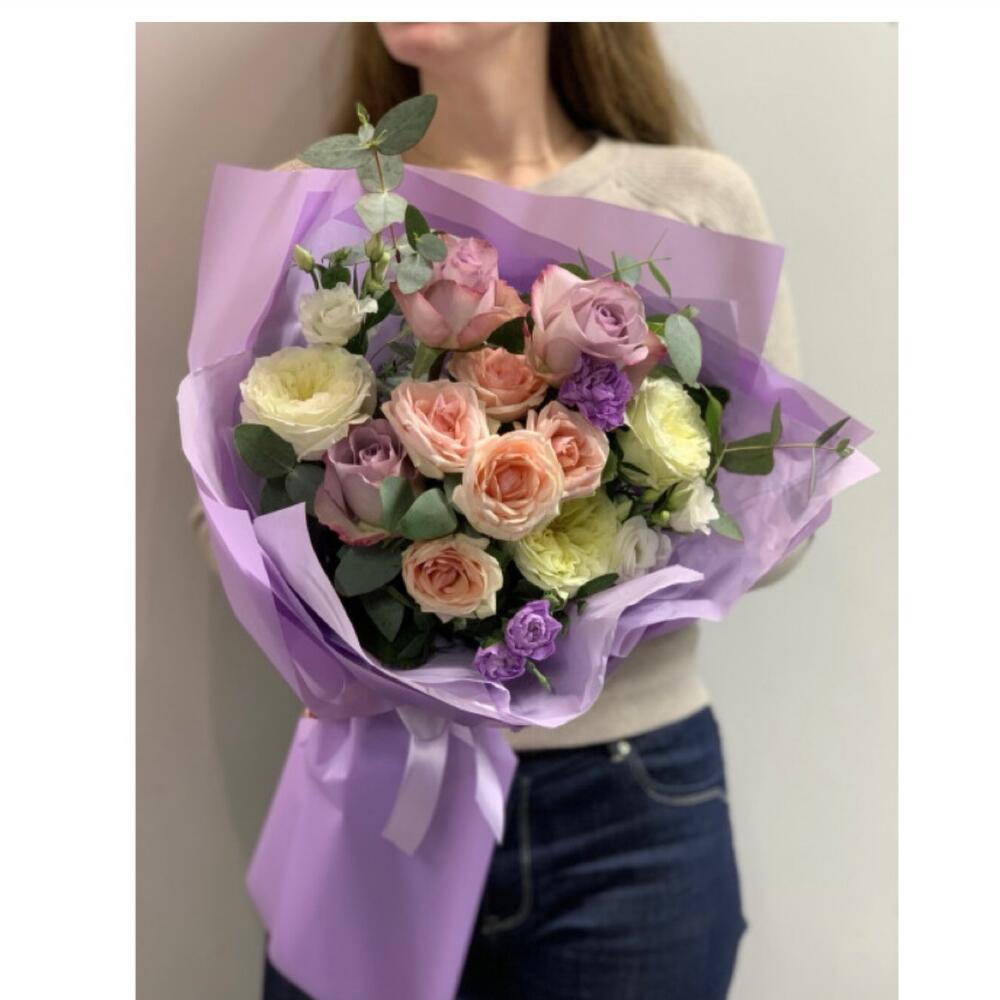 Букет от флориста 107