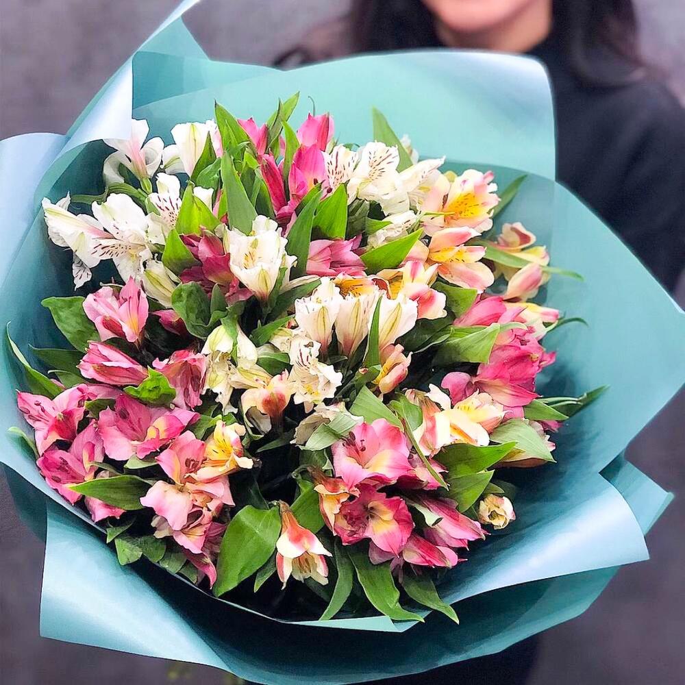 Букет яркий микс