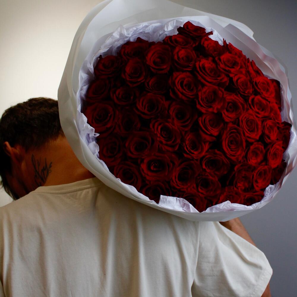 Букет из 51 эквадорской красной розы