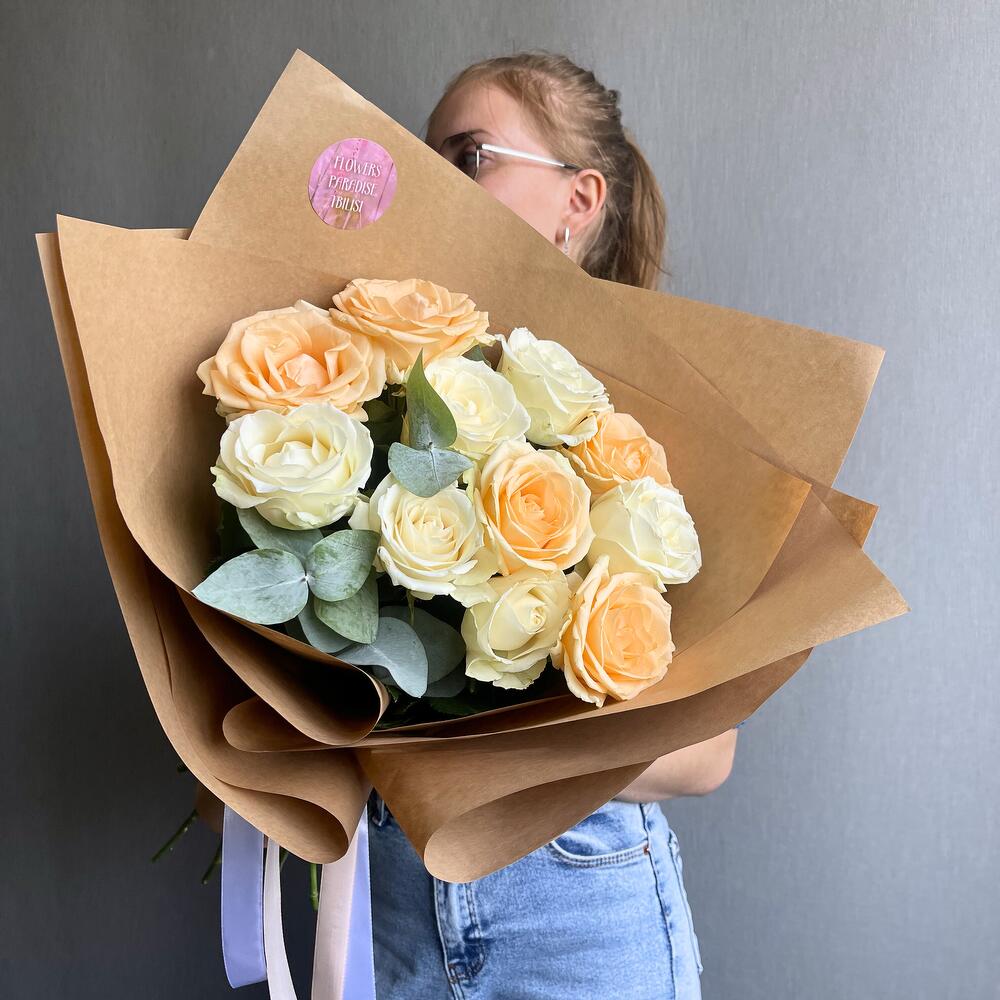 Букет микс два вида роз